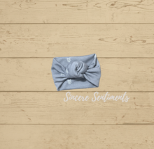 Load image into Gallery viewer, Gray Chevron Knotted Headband - Sincere Sentiments
