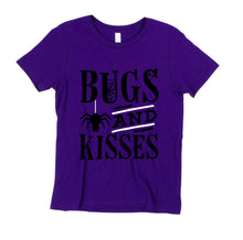 Load image into Gallery viewer, Bugs and Kisses Tee - Sincere Sentiments
